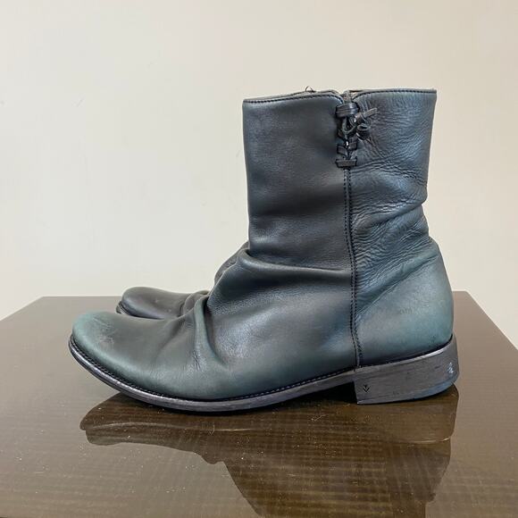 John Varvatos \